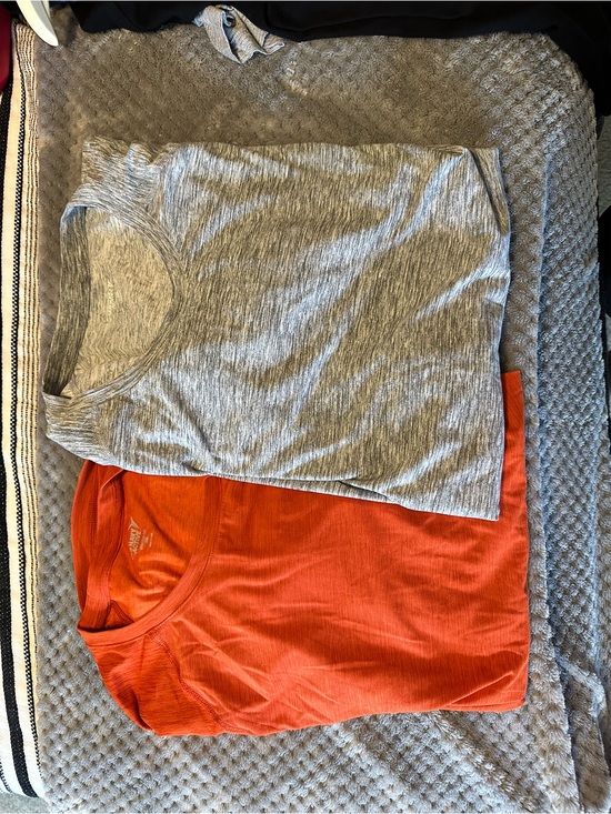 Old Navy Other - 2 SHIRT BUNDLE! Old Navy Gray & Orange Men’s activewear short-Sleeve  (2-Pack)